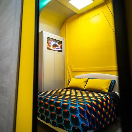 فندق مبيت وإفطار Momarooms 4*