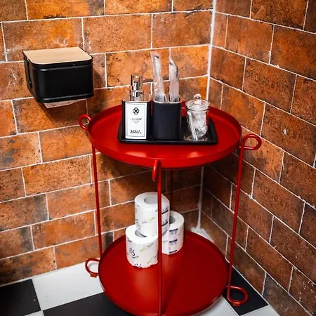 Frühstückspension Momarooms 4*