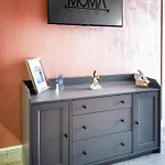 Momarooms
