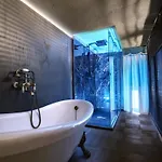 Bed and Breakfast Momarooms