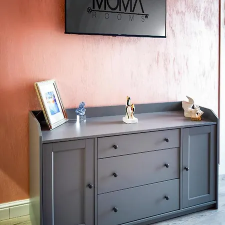 Momarooms