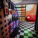 Momarooms